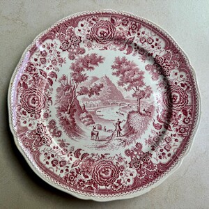 Vintage Red Green Transferware Plate Set: Eclectic Cottagecore Wall Gallery bild 9