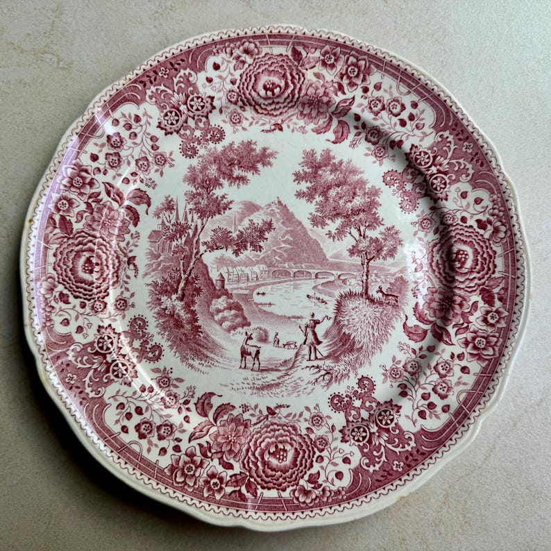 Vintage Red Green Transferware Plate Set: Eclectic Cottagecore Wall Gallery bild 9