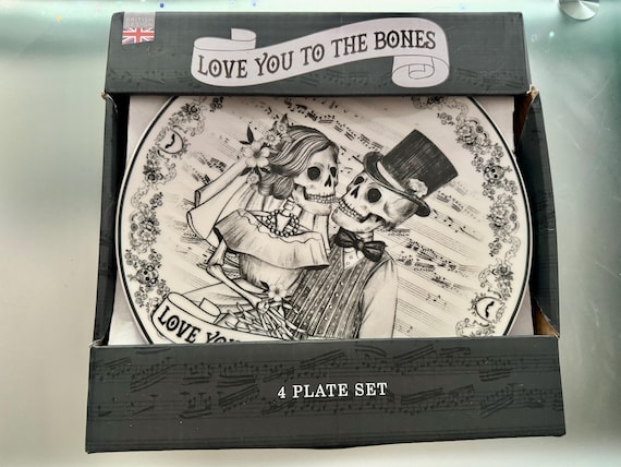 Vintage Style Halloween Dinner Plates - Set of 4 Eaton Fine Dining