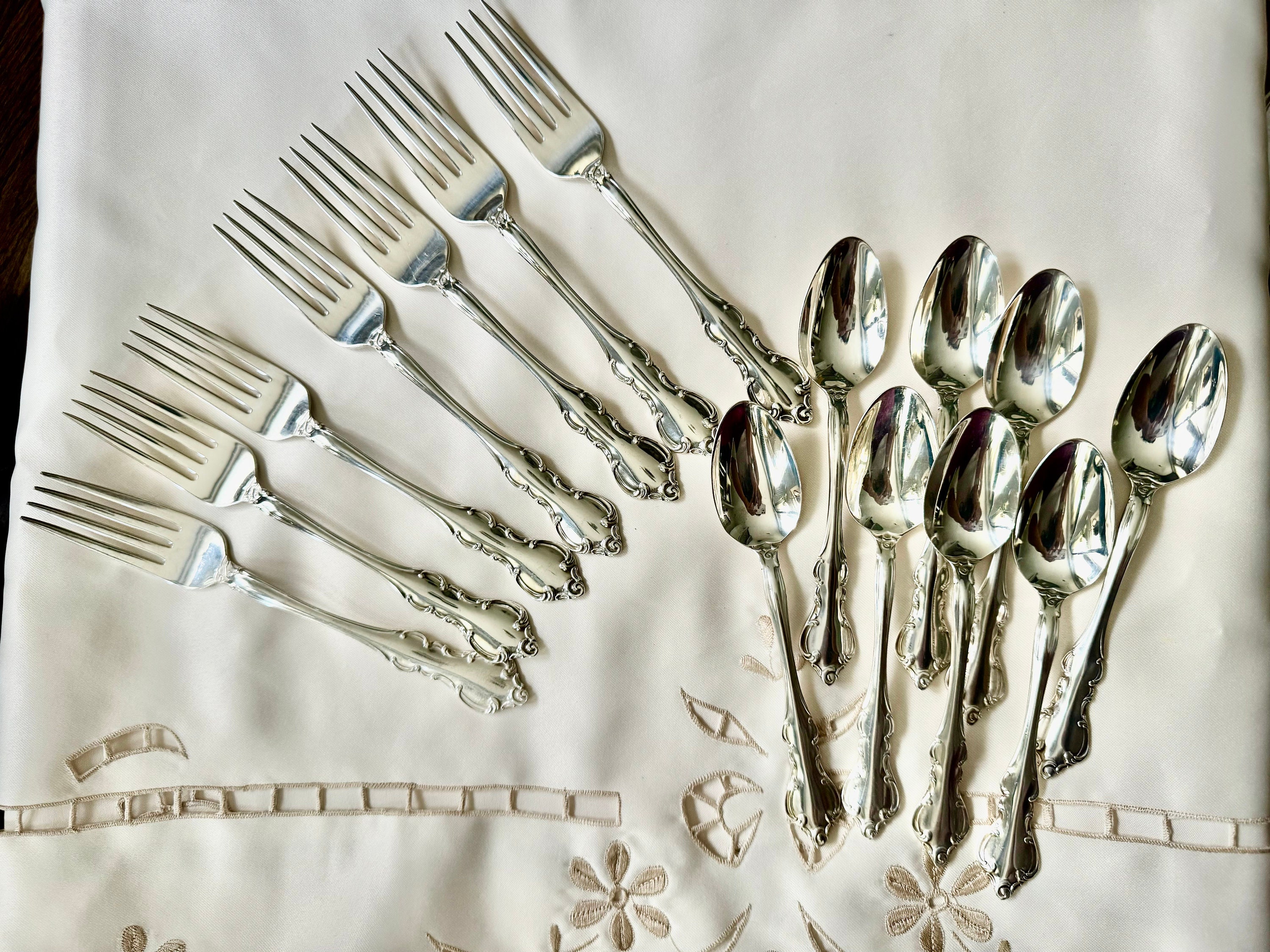 Vintage International Silver Co. Silver-Plated Flatware Set – Service for 12 (62 Pieces) in Storage Chest