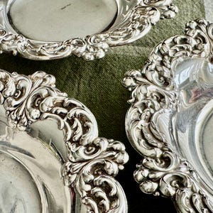 Vintage Viking Plate Silverplated Nut Dish – Rococo Revival Jewelry Tray — Small Round Silver Trays image 7