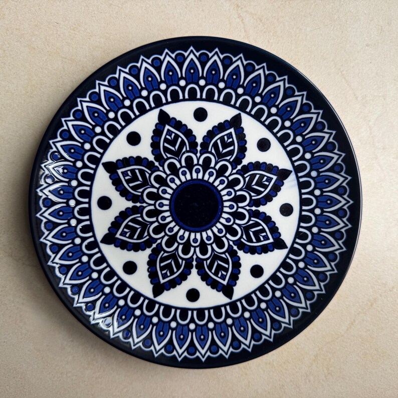 Curated Contemporary Plate Wall Set – European Style Cottage Decor image 12