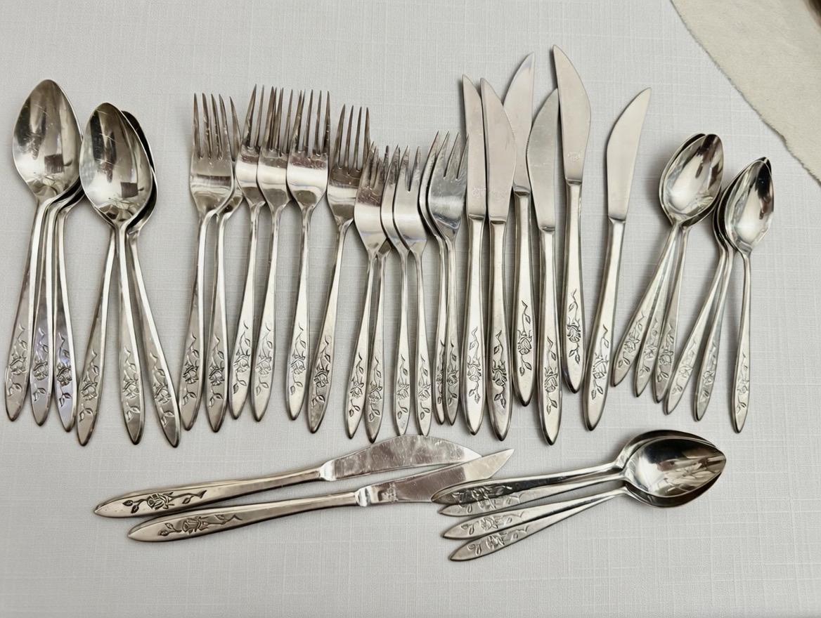 Vintage National Stainless “Charmante” Flatware Set for 6 Persons – Made in Japan