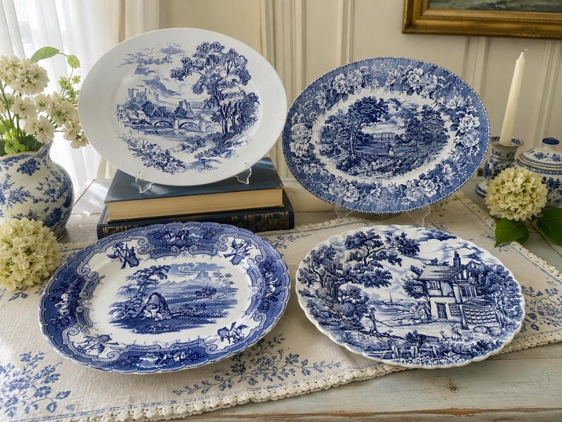 Vintage or Antique Blue & White Transferware Serving Platters bild 18