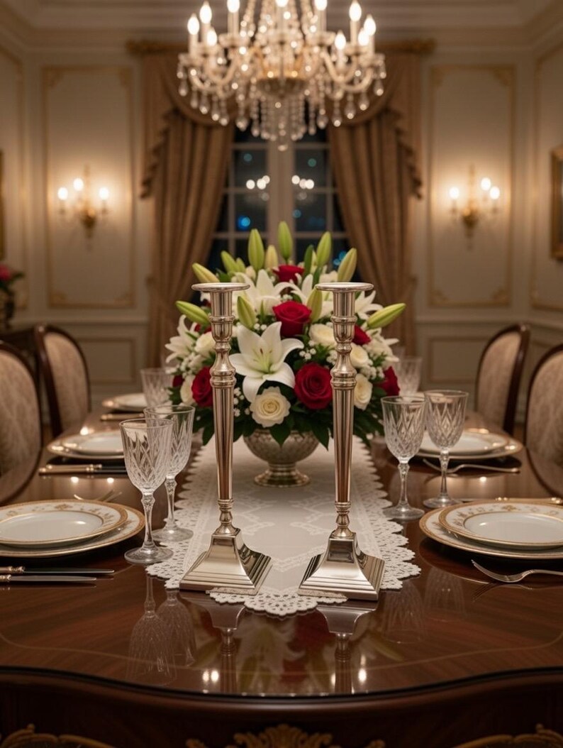 Tall Bombay Candlesticks – Lightly Gilded Silver Tone Wedding Table Centerpiece Pair Bild 3