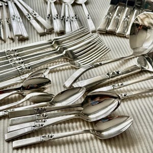 Vintage 1948 Morning Star Silverware Set – Art Deco Community Oneida for 8 (48pcs) image 1