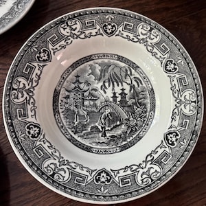 Vintage Royalty Wall Plates – Black & White Gallery Collection, Ceramic Porcelain bild 16