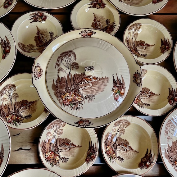 Homeland 1930s - Myott Son & Co England - RN 761201 - Dishes Sets