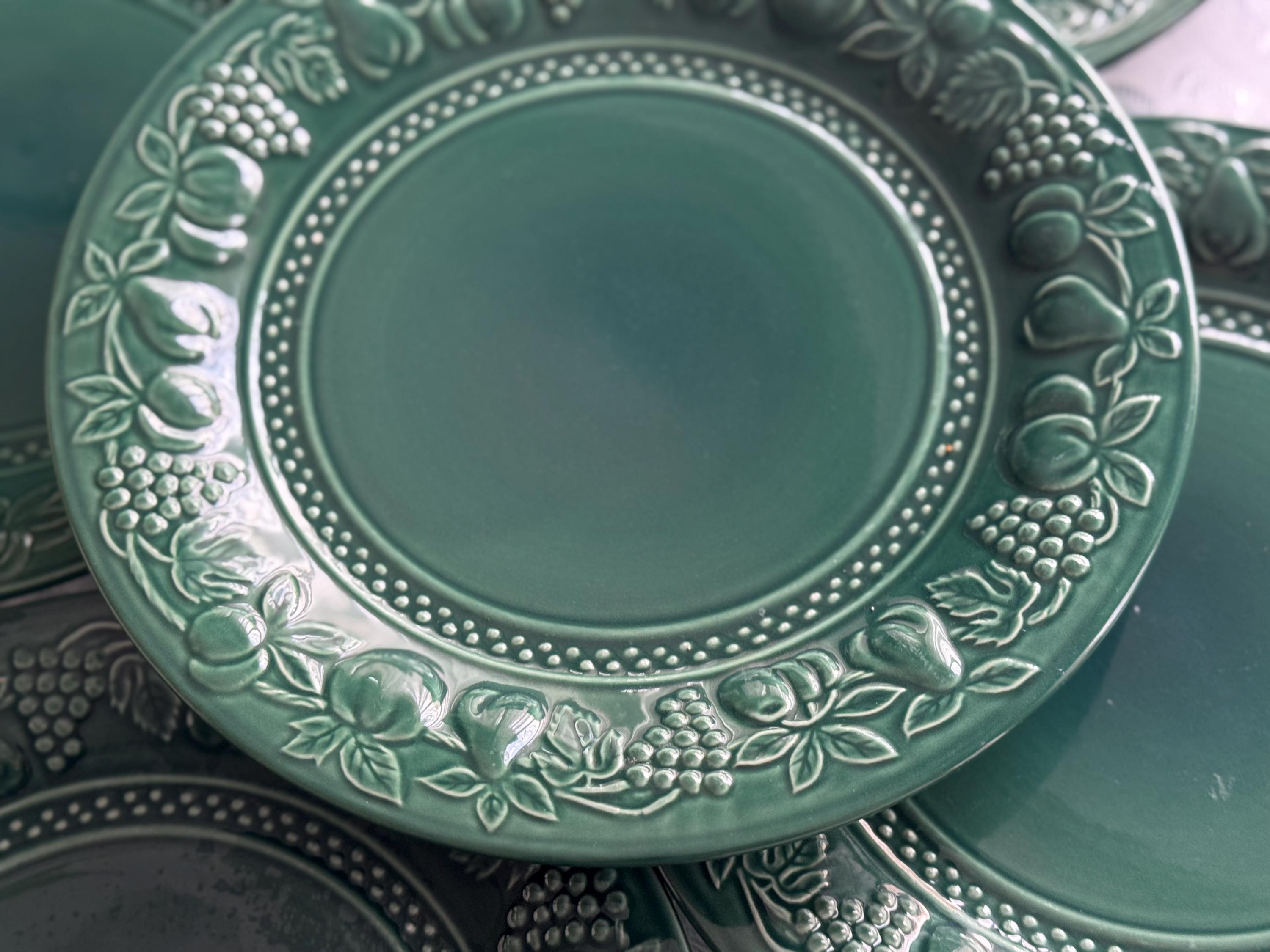 Corelle Stoneware Dinner Plate – 10.5” – Deep Green Fruit Border – Made in Thailand