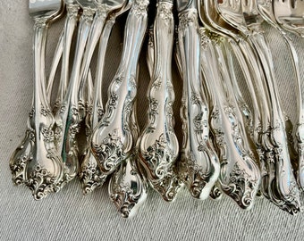 Vintage Orleans Rogers Bros Silverware Set for 10 Persons Plus Extras