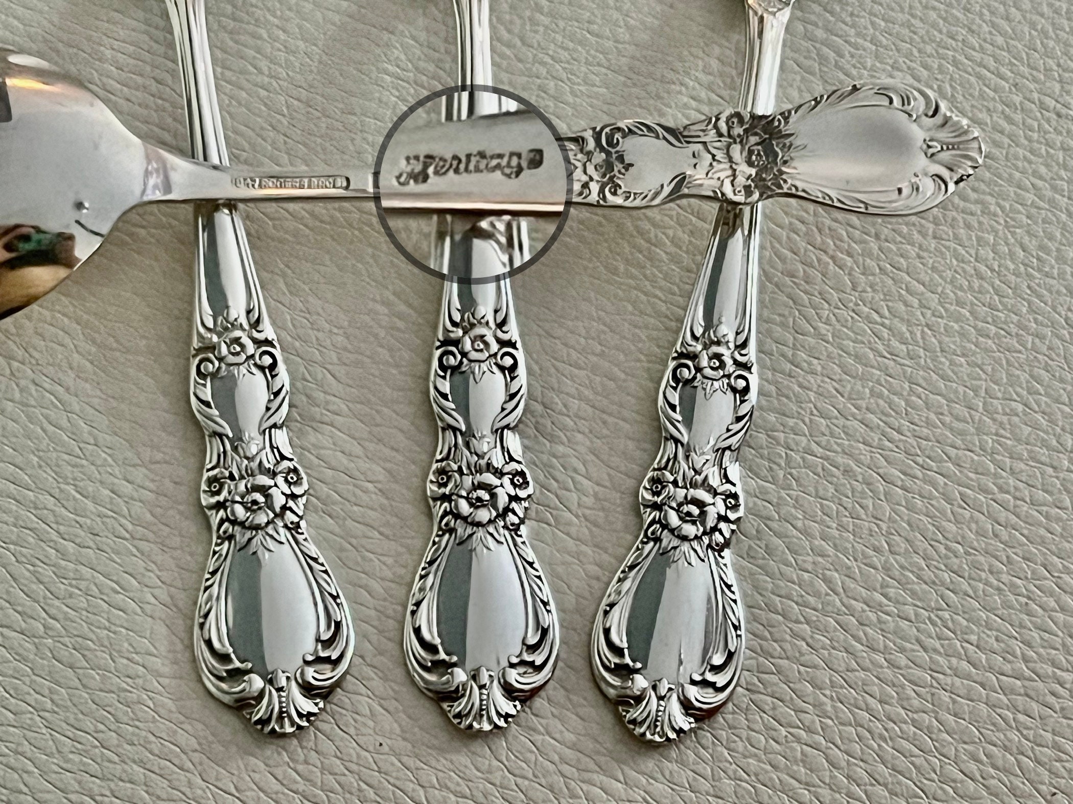 Vintage Large Round Bowl Cream/Soup Spoons — Set of 12 — Silver Plated Silverware “Heritage”
