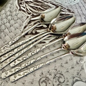 Vintage “Navaho” Stainless Flatware Set by 1847 Rogers Bros – Mid Century Modern (32pcs) bild 6