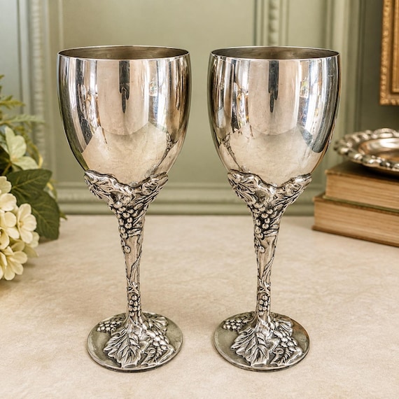 Godinger Silverplate Grape Vine Wine Goblets Set Of 2 Vintage Ornate Chalices
