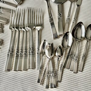 Vintage 1948 Morning Star Silverware Set – Art Deco Community Oneida for 8 (48pcs) image 10