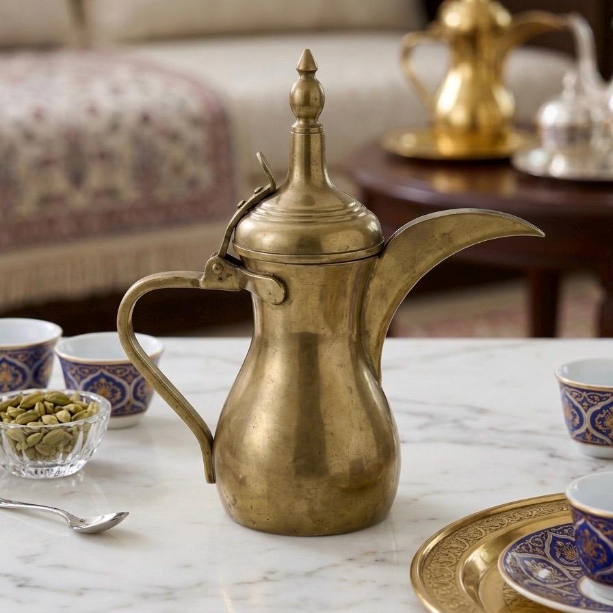 Vintage Brass Dallah Arabic Coffee Pot – Middle Eastern Style