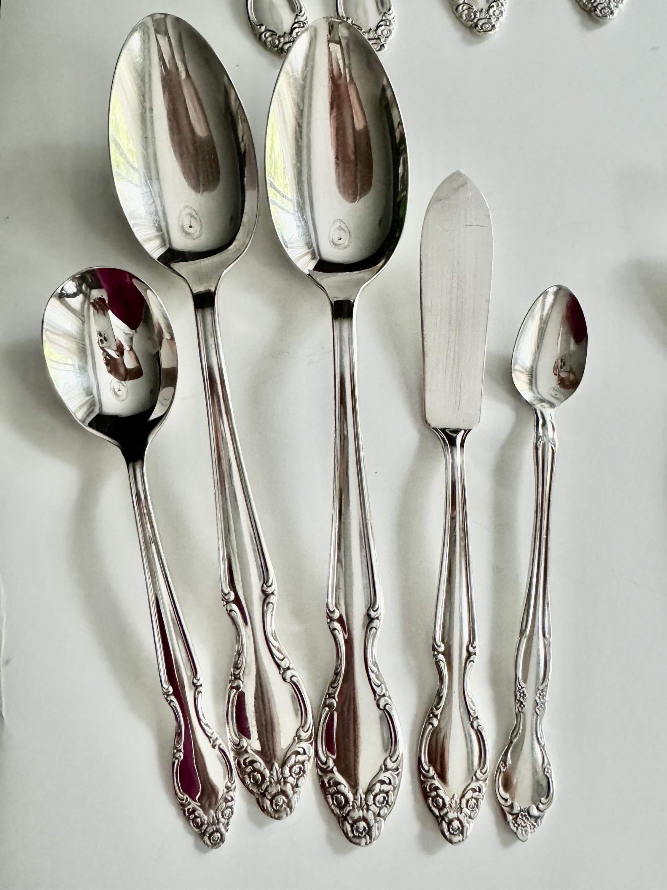 Vintage Silverplate “Silvery Mist” Rogers Bro 1955+ Silverware — Complete Set for 8 Persons 46pcs