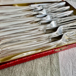 Vintage German Silverplate Flatware Set for 6 – Pierre Alain Box image 11