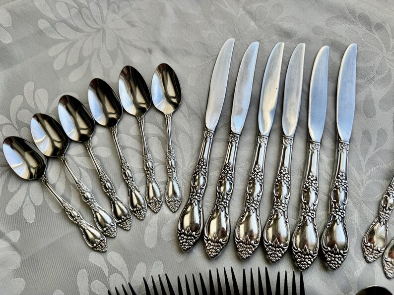 Vintage Oneida Huntington USA (Stainless 1977-1991) Flatware Set – Complete Set for 6 (36 items) Bild 10