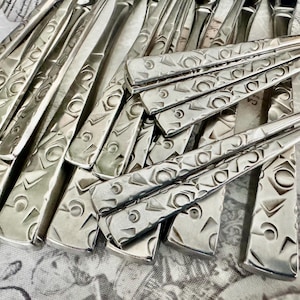 Vintage “Navaho” Stainless Flatware Set by 1847 Rogers Bros – Mid Century Modern (32pcs) bild 1