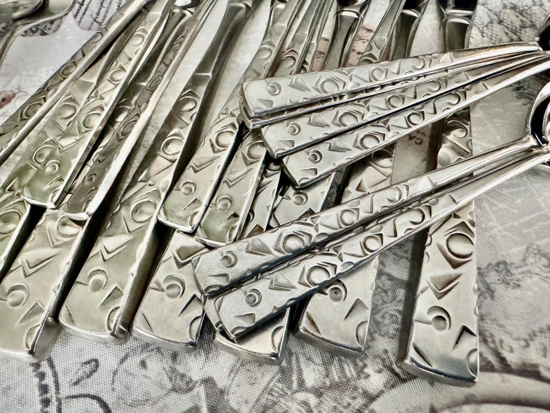 Vintage “Navaho” Stainless Flatware Set by 1847 Rogers Bros – Mid Century Modern (32pcs) bild 1