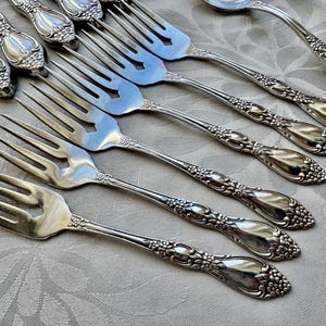 Vintage Oneida Huntington USA (Stainless 1977-1991) Flatware Set – Complete Set for 6 (36 items) Bild 12