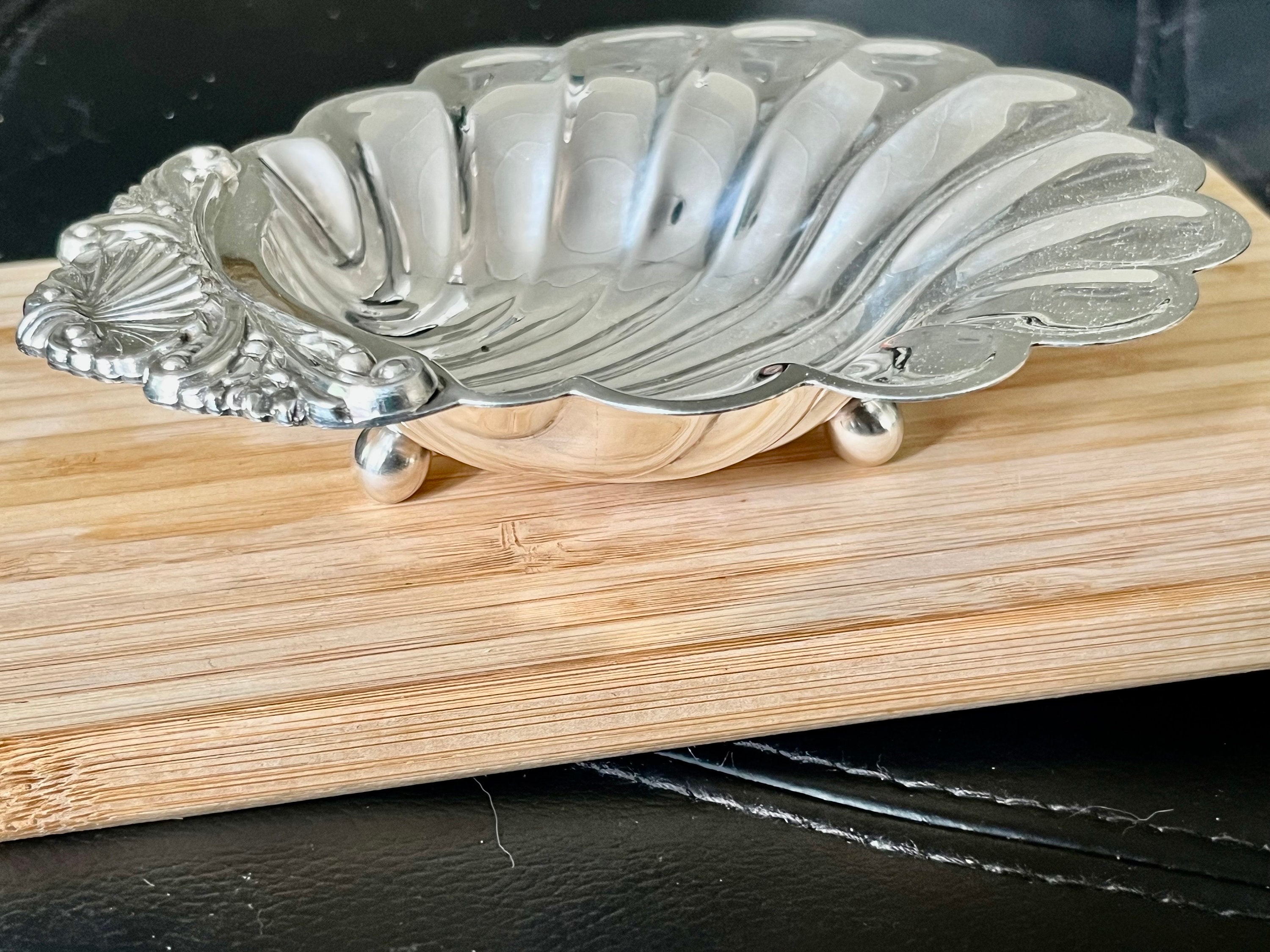 Vintage Grand 16″ Silverplate Shell Hostess Centerpiece Tray with Ornate Handle – Made in USA