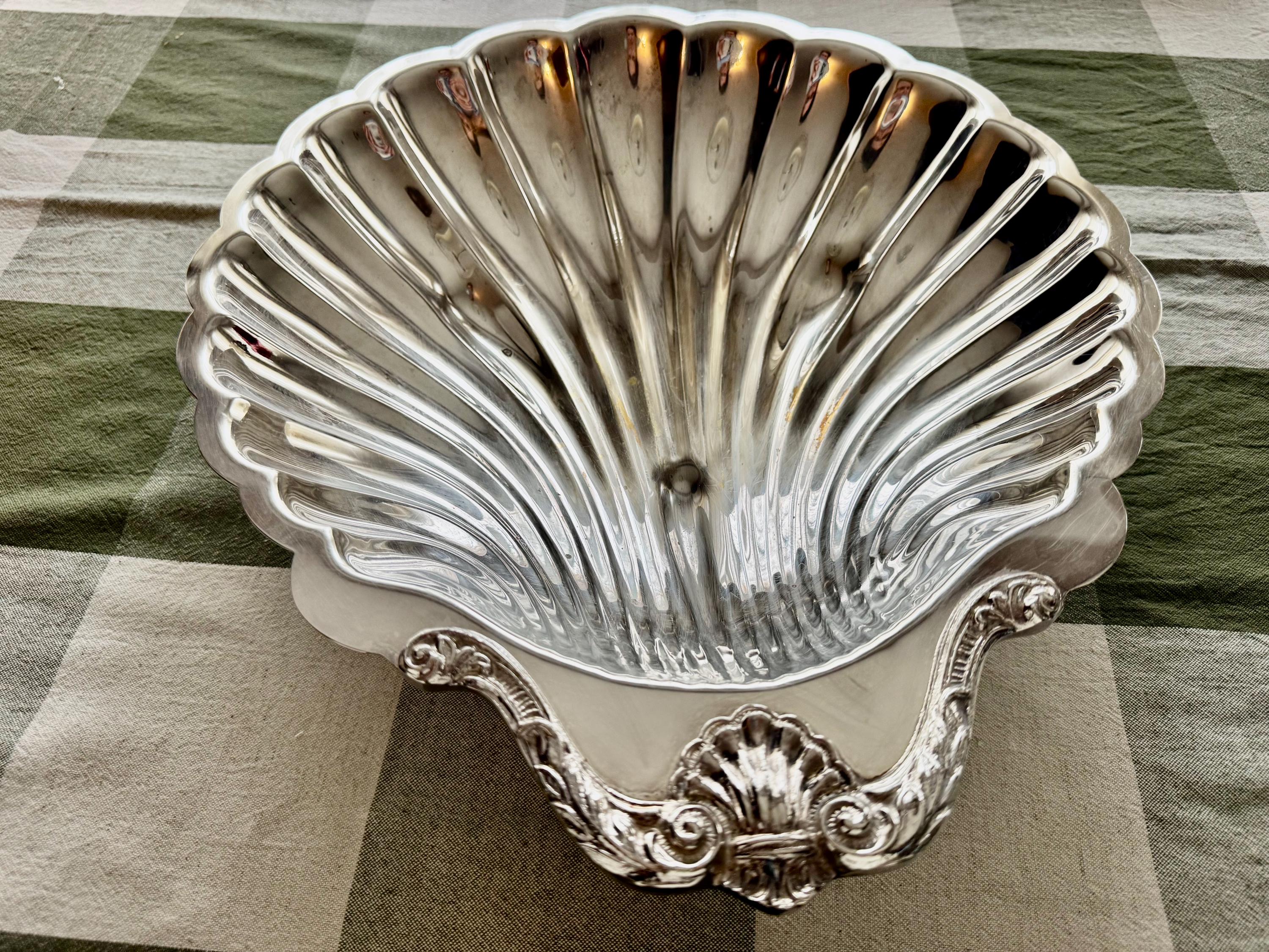 Vintage Grand 16″ Silverplate Shell Hostess Centerpiece Tray with Ornate Handle – Made in USA