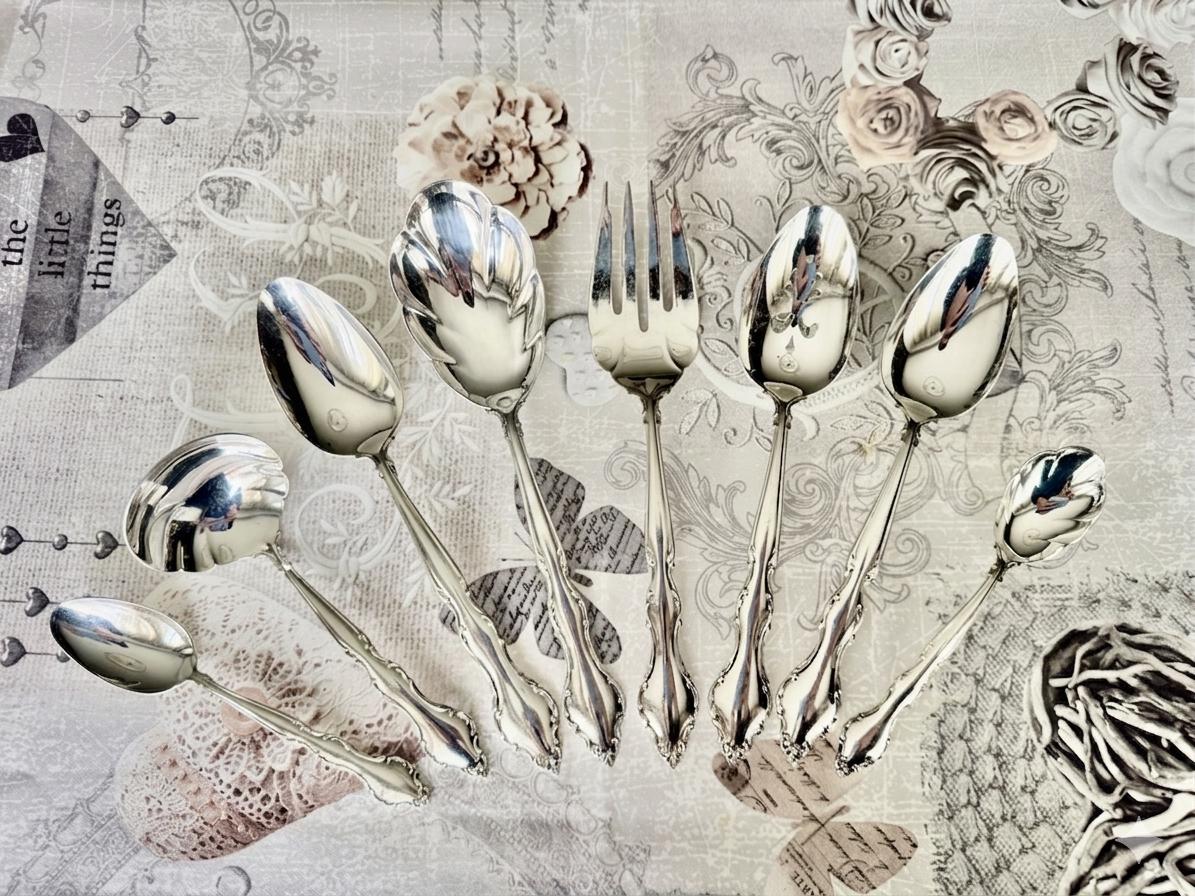 Vintage Wakefield Silverplate Serving Set — 8 Items, International Silver