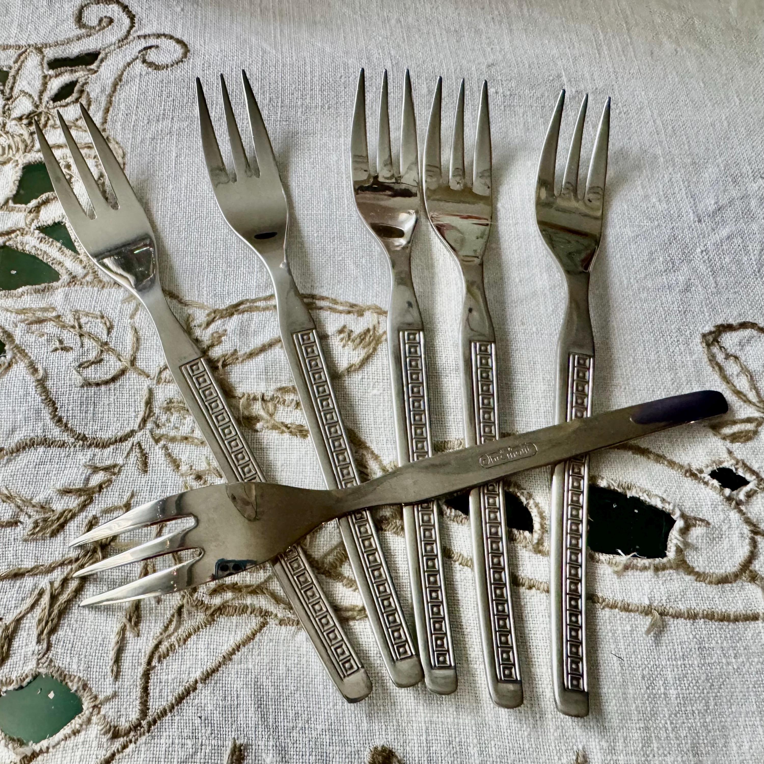 Vintage Stainless Hors d’Oeuvres Forks – 6 Styles Cocktail Appetizer Fork Sets