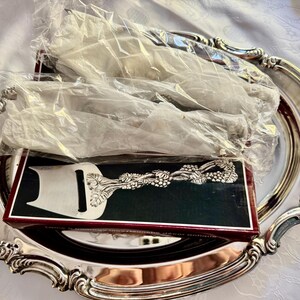 Vintage Silverplate Grape Cheese Shaver – Elegance Silver Art Co. – Made in China image 2