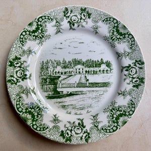 Vintage Red Green Transferware Plate Set: Eclectic Cottagecore Wall Gallery bild 7