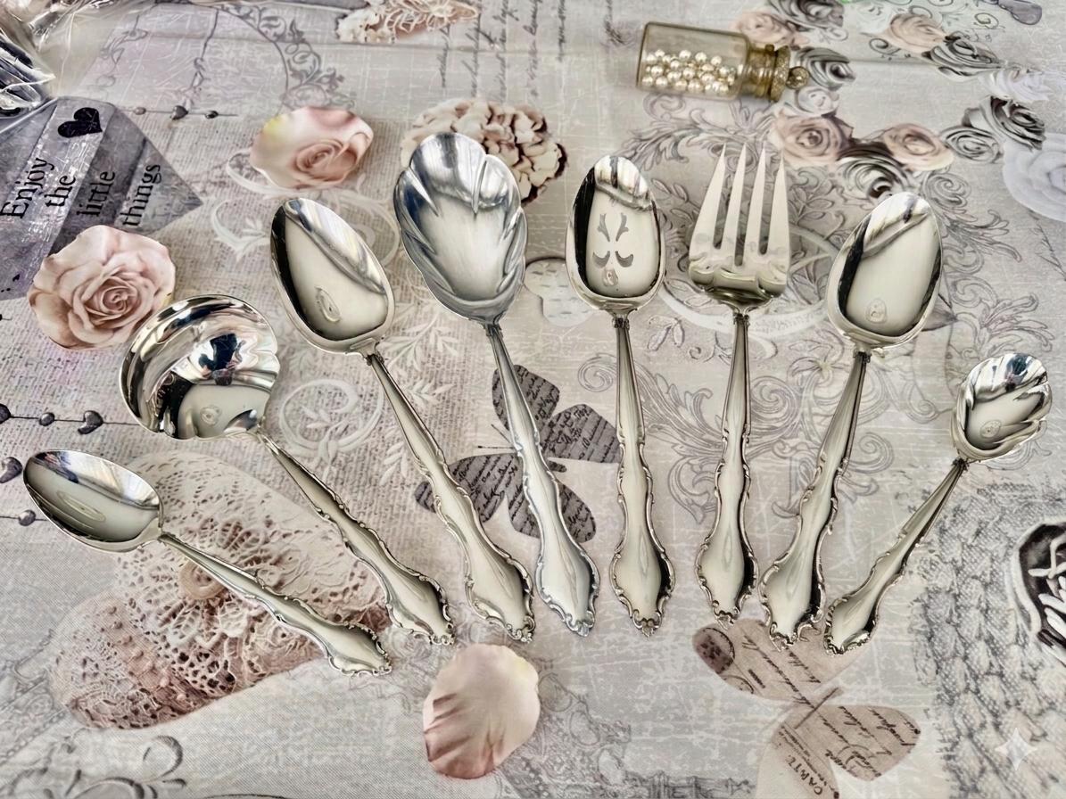 Vintage Wakefield Silverplate Serving Set — 8 Items, International Silver