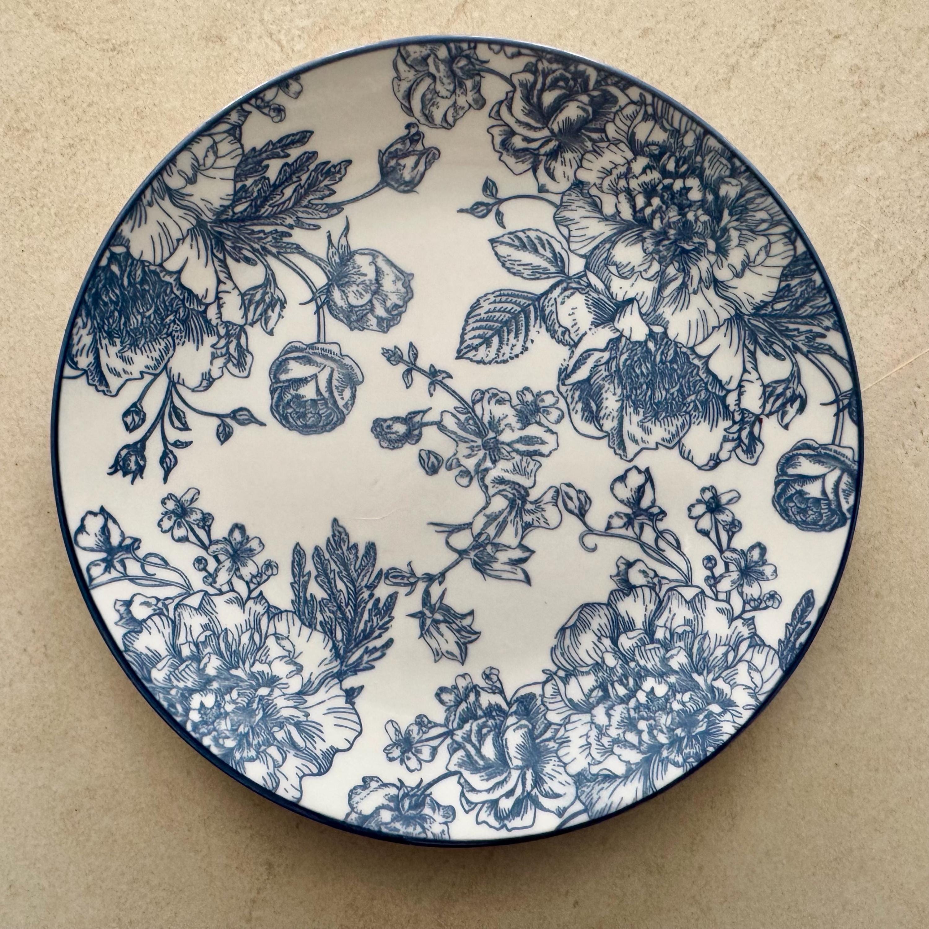 Vintage Mixed Wall Plate Gallery Set Of 7 — Italian Faenza Garofano, Riviera Japan, Royal Albert, Foley, Queen’s Finland & Blue Onion