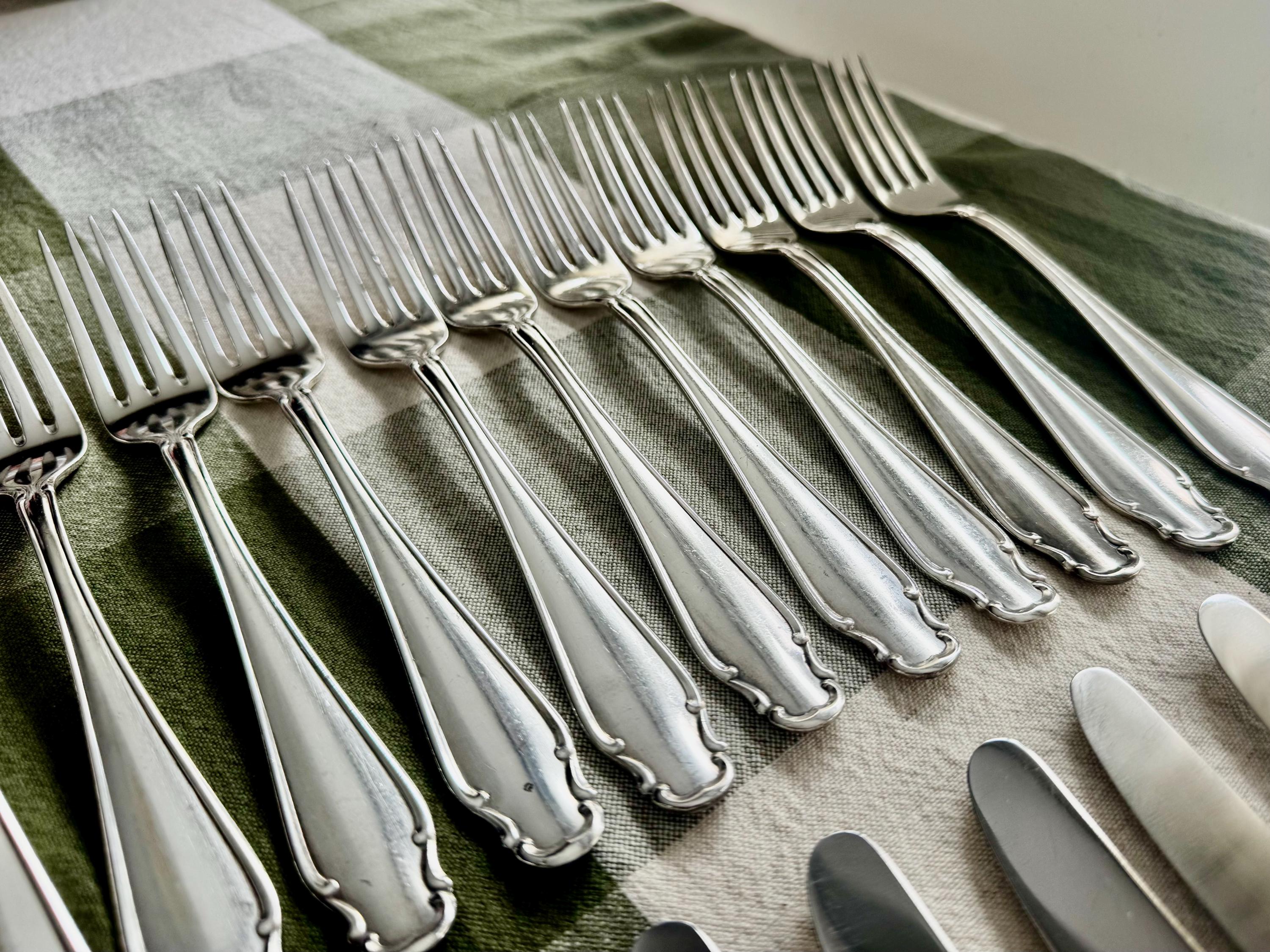 Rostfrei Solingen Silverplate Flatware – Complete Service for 11 + Extras – Germany