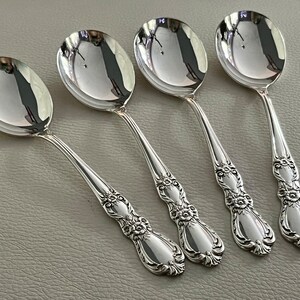 Vintage Large Round Bowl Cream/Soup Spoons — Set of 12 — Silver Plated Silverware “Heritage” image 3