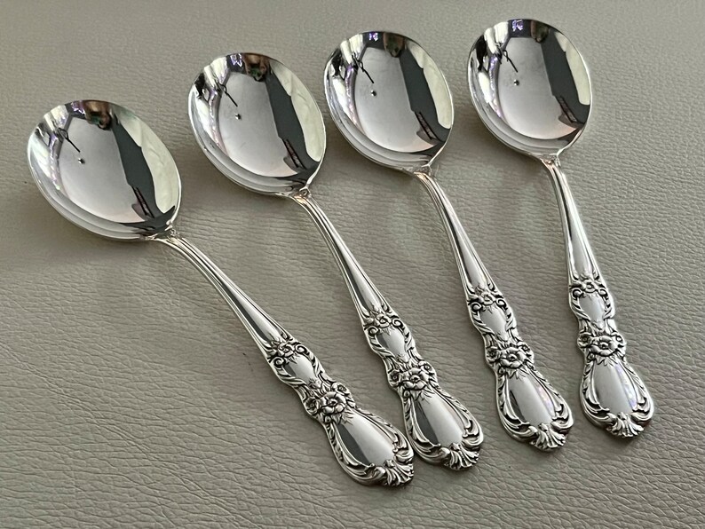 Vintage Large Round Bowl Cream/Soup Spoons — Set of 12 — Silver Plated Silverware “Heritage” image 3