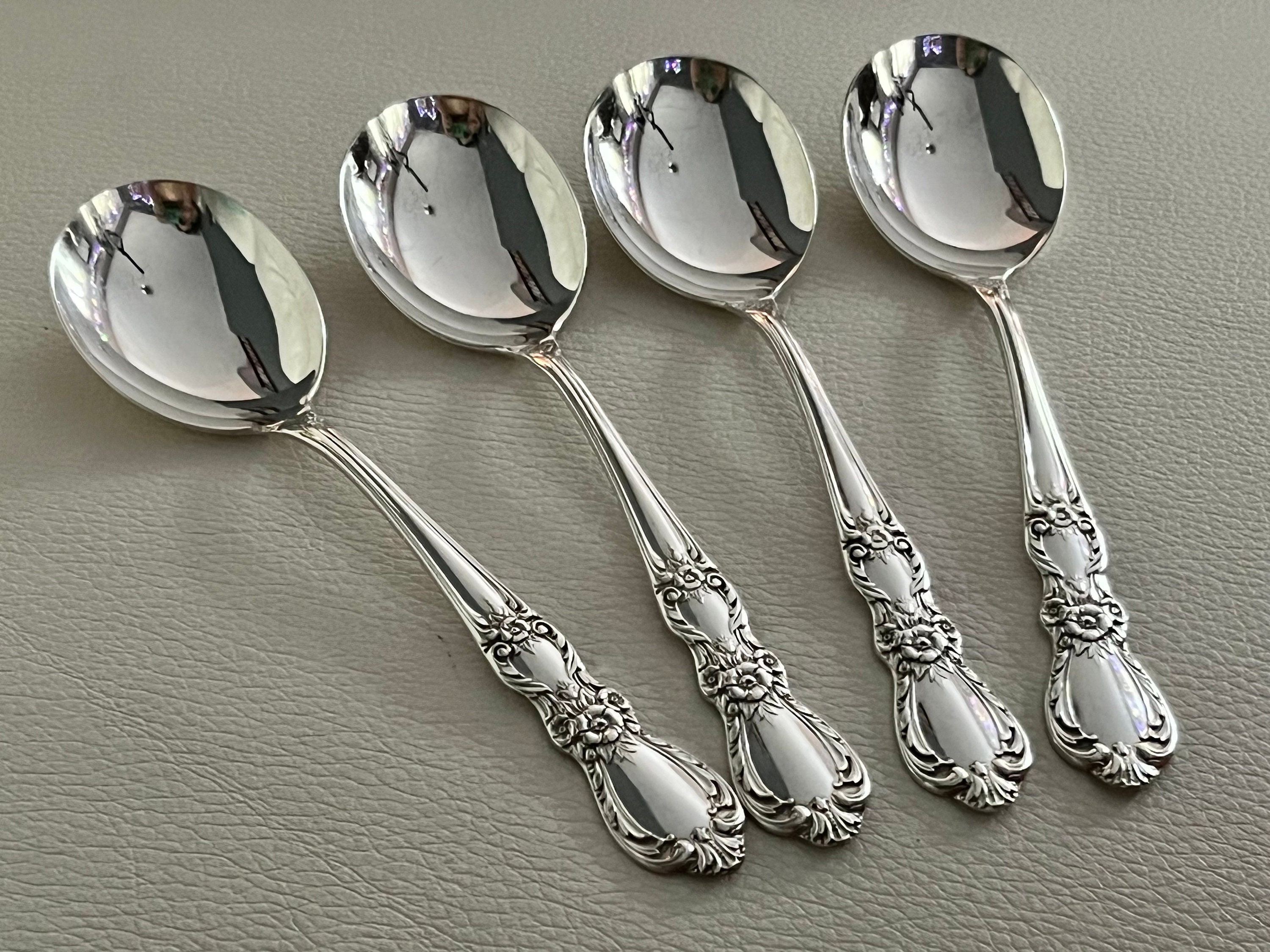 Vintage Large Round Bowl Cream/Soup Spoons — Set of 12 — Silver Plated Silverware “Heritage”