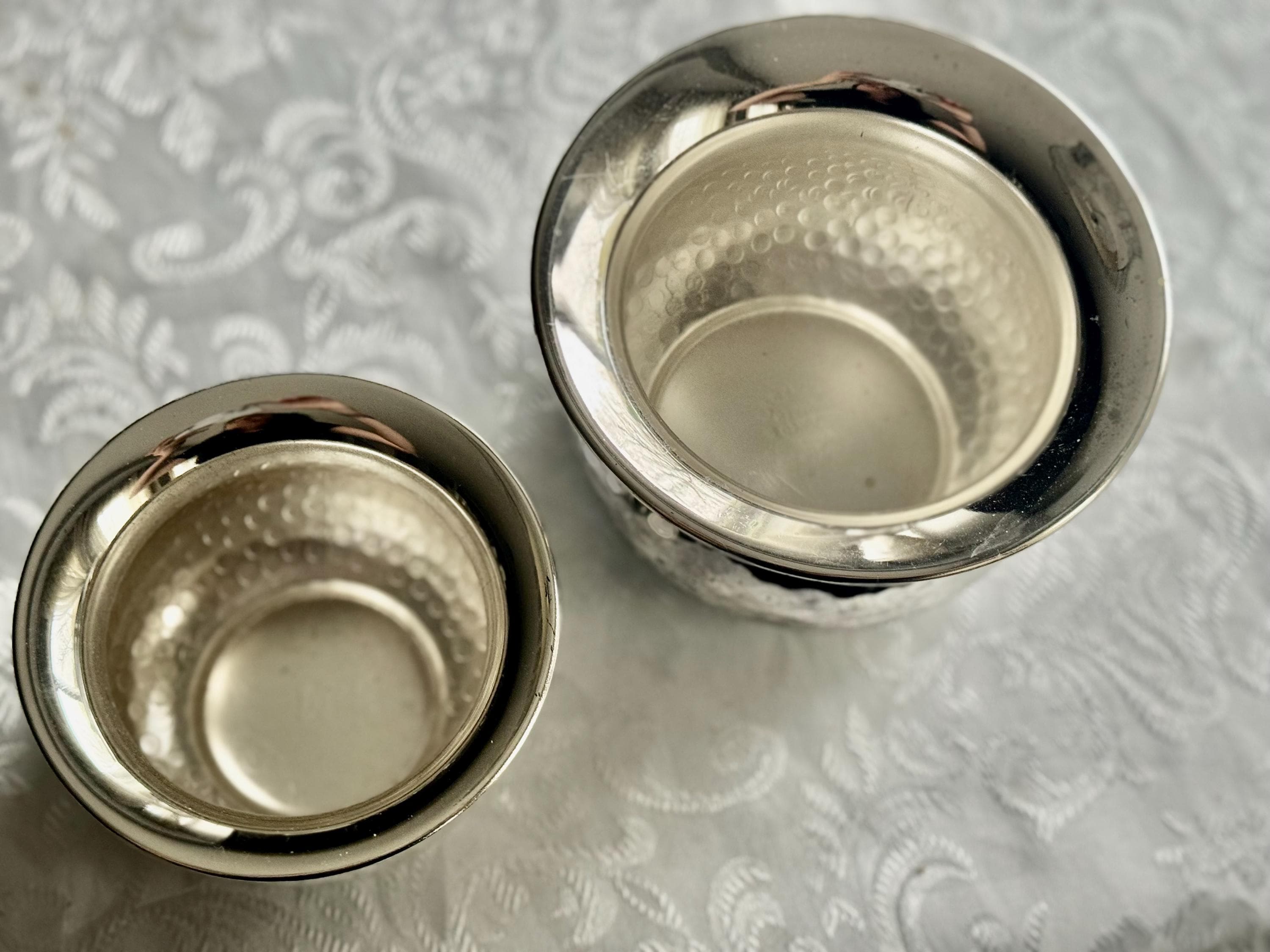 Italian Hammered Silverplate Bowls or Planters — Polished Reflective Vintage Pair