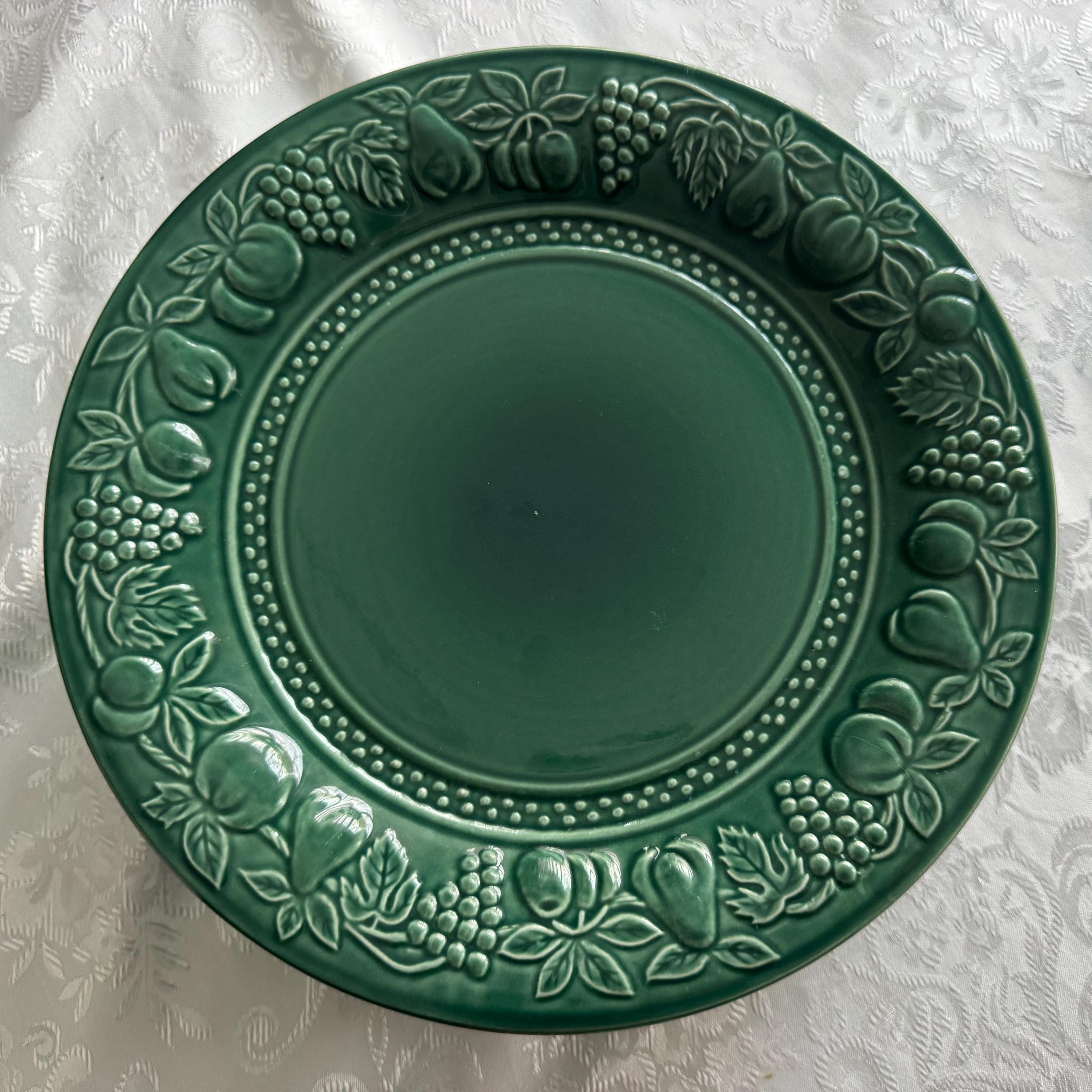 Corelle Stoneware Dinner Plate – 10.5” – Deep Green Fruit Border – Made in Thailand