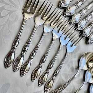Vintage Oneida Huntington USA (Stainless 1977-1991) Flatware Set – Complete Set for 6 (36 items) Bild 7