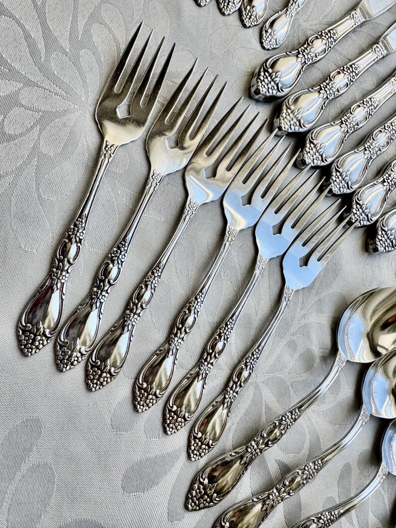 Vintage Oneida Huntington USA (Stainless 1977-1991) Flatware Set – Complete Set for 6 (36 items) Bild 7