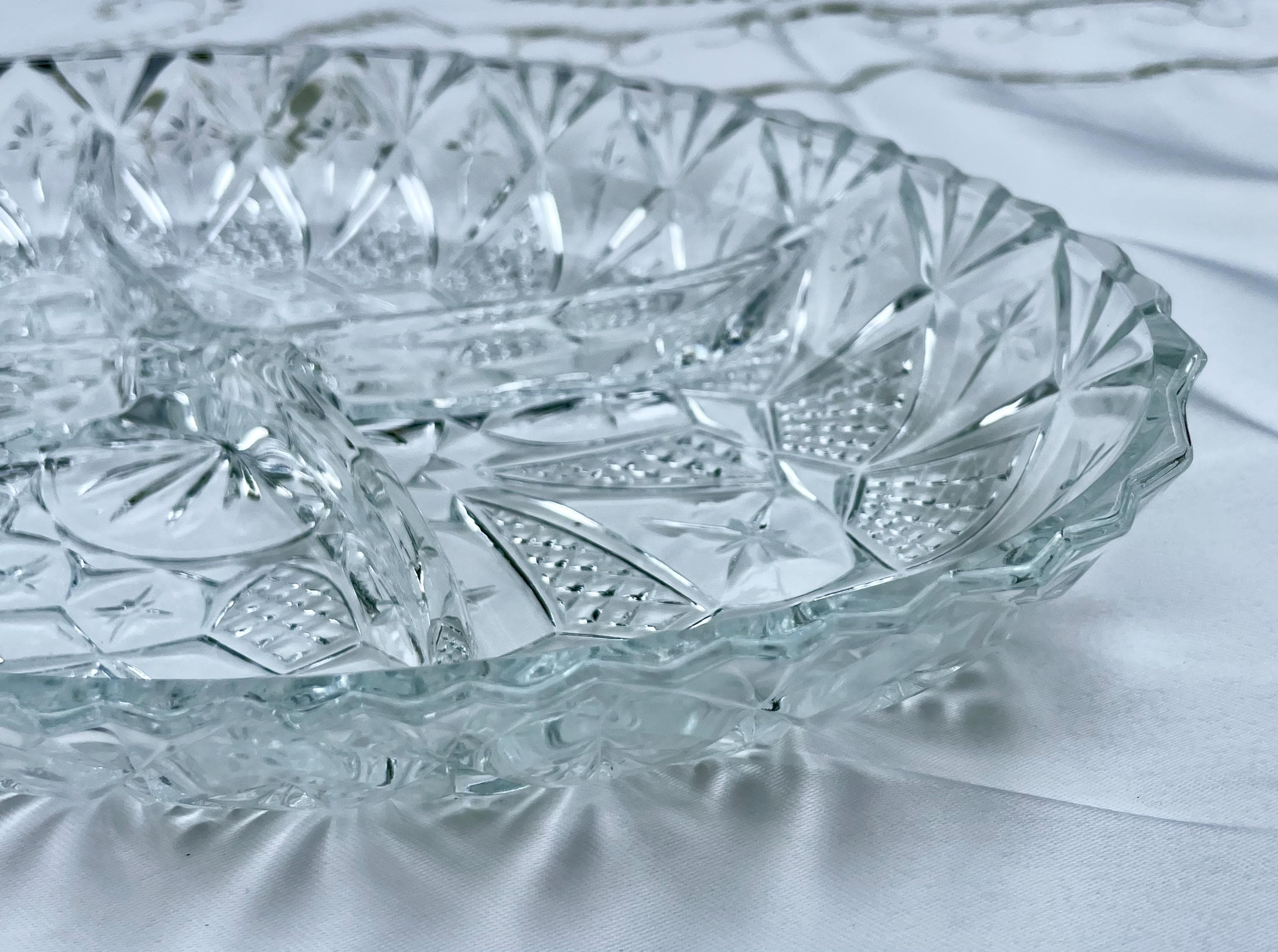 Vintage Pressed Glass Divided Relish Dish – Starburst & Diamond Pattern – Made in France