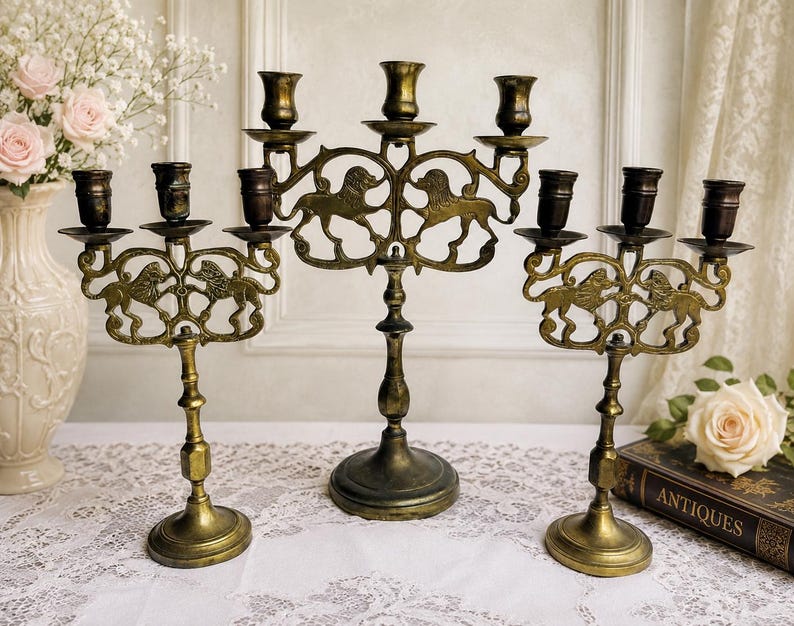 Candelabri vintage in ottone con il leone di Giuda – Venduti singolarmente immagine 2