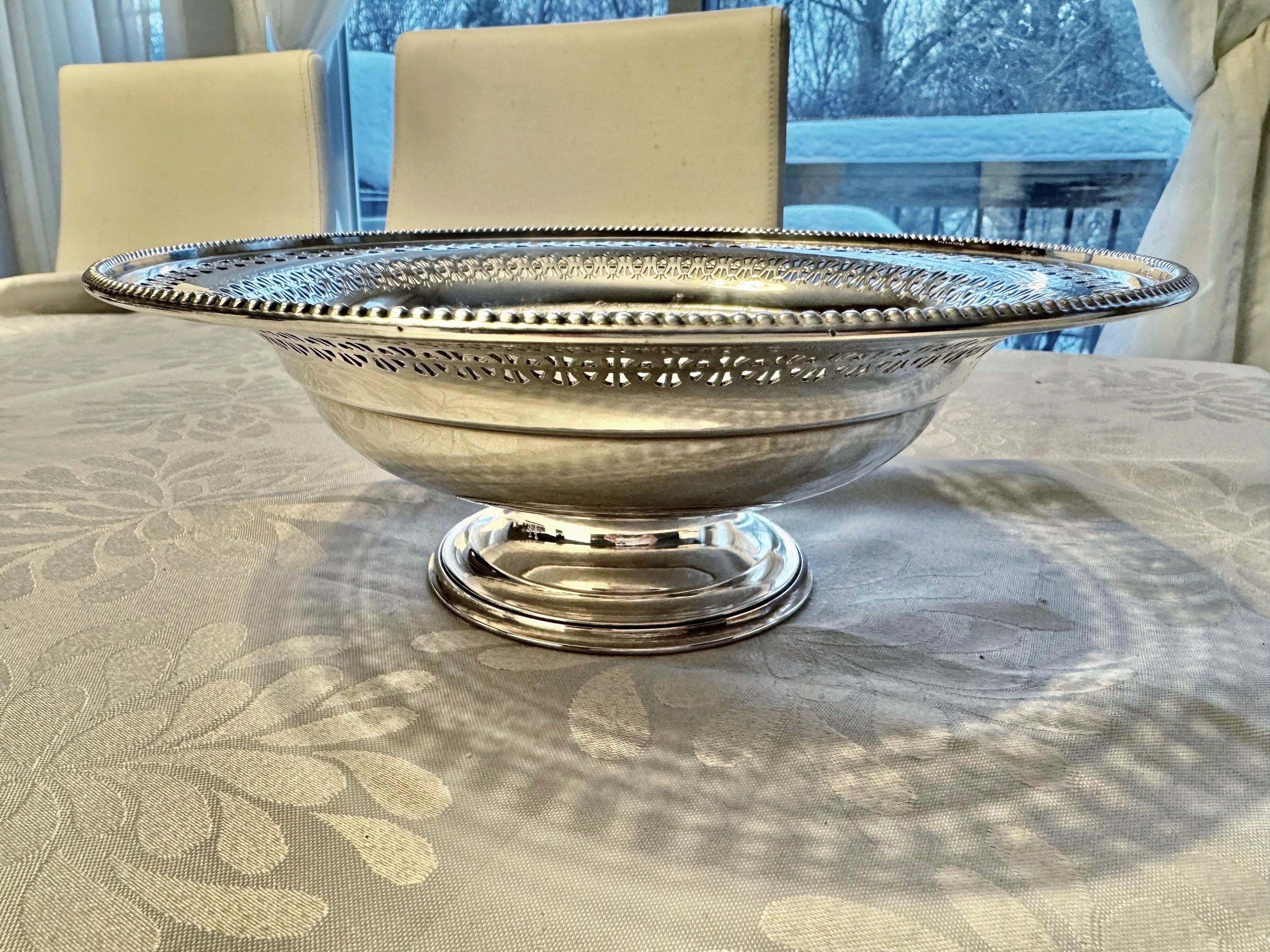 Heavy Antique Silverplate “Cavendish Plate” Pedestal Serving Bowl – Made in England