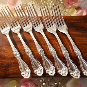 American Beauty Rose Dinner Forks – Set of 6 – International Silver (1909) Bild 3
