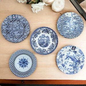 Gallery Wall Mismatched Set in Blue & White - Collection of 5 Salad Size Vintage Plates 7.5” - 8”