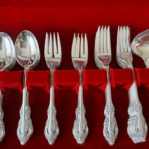 Artistry Vintage 1960+ Complete Silverplate Set for 8 Persons (46 items) — Optional Chest image 6