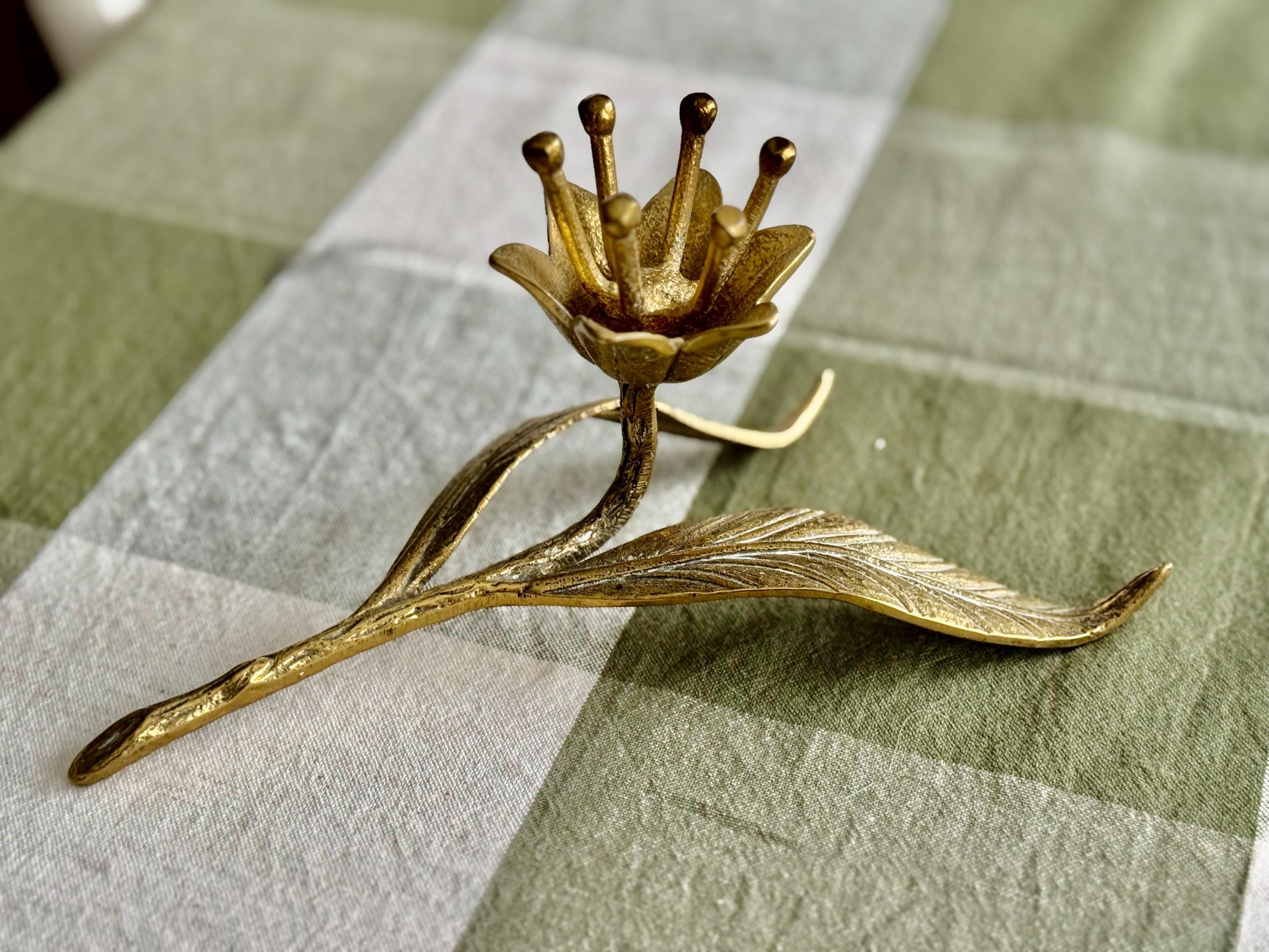 Vintage Brass Lotus Candle Holder – Sculptural Mid Century Brass Decor