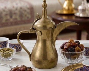 Vintage Brass Dallah Arabic Coffee Pot – Middle Eastern Style
