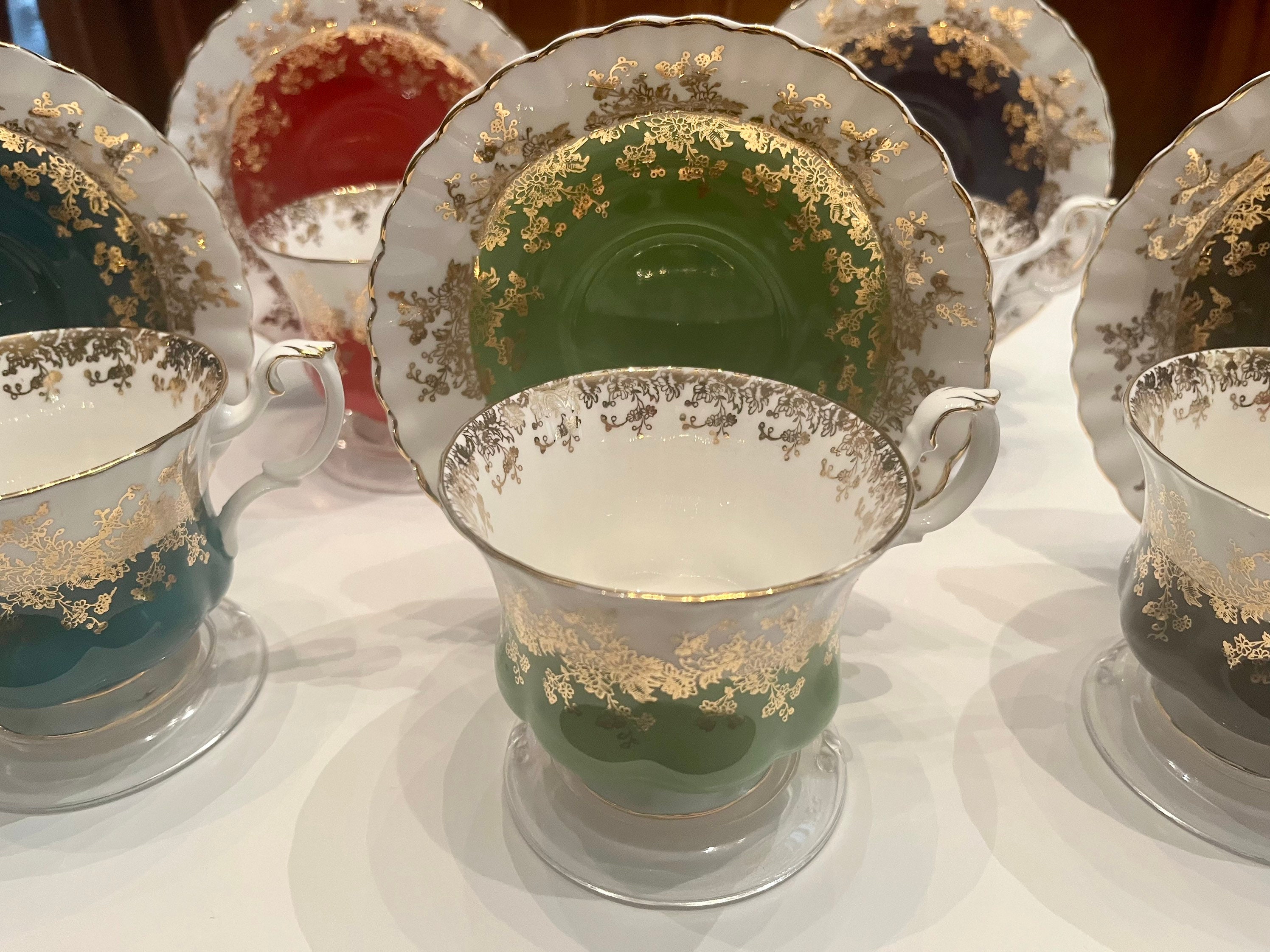 Royal albert regal shop series